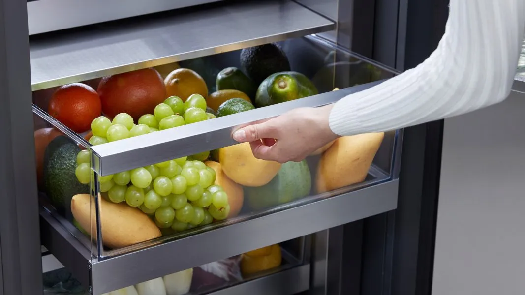 Signature_Kuehlschrank_SKSCR3011_1e